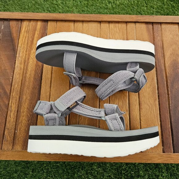 Teva Flatform Universal Sandal - Grey - Picture 1 of 6